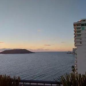 https://departamento-302.mazatlan-hotels.com